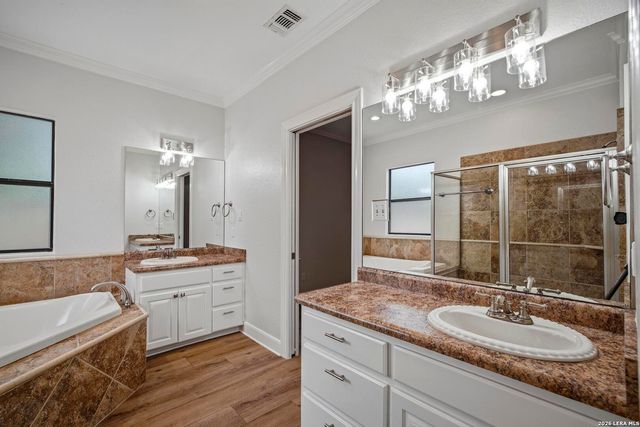 404 OGrady St, Boerne, TX 78006