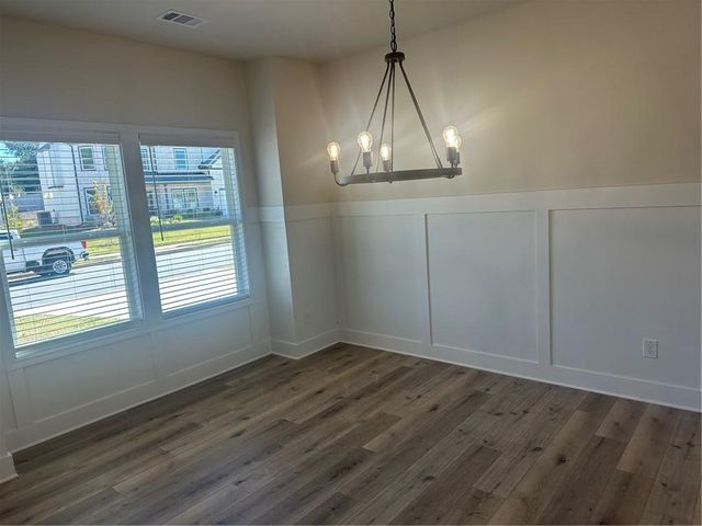 395 Rodeo Drive, Auburn, GA 30011