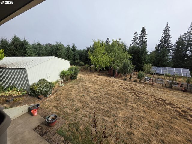 3780 VICTOR POINT Rd Ne, Silverton, OR 97381