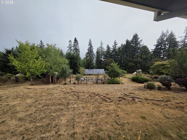 3780 VICTOR POINT Rd Ne, Silverton, OR 97381