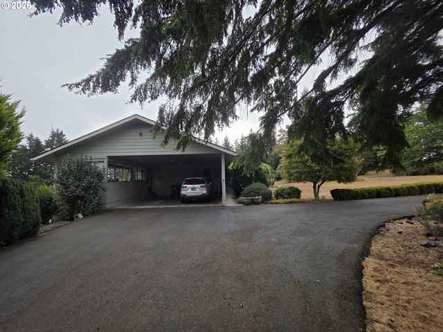 3780 VICTOR POINT Rd Ne, Silverton, OR 97381