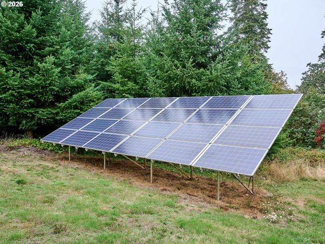 3780 VICTOR POINT Rd Ne, Silverton, OR 97381
