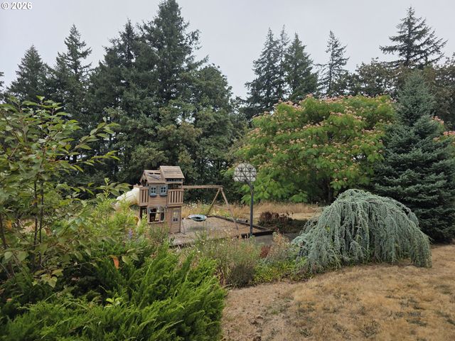 3780 VICTOR POINT Rd Ne, Silverton, OR 97381