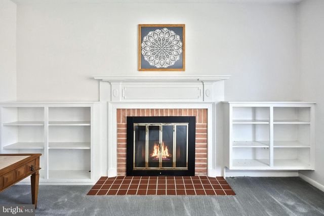 333 CLEARVIEW RD, Hanover, PA 17331