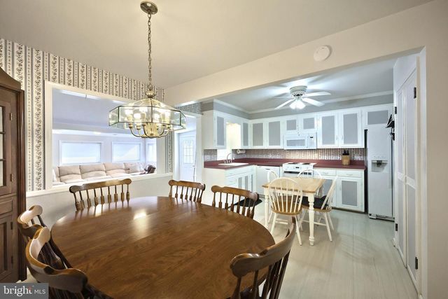 333 CLEARVIEW RD, Hanover, PA 17331