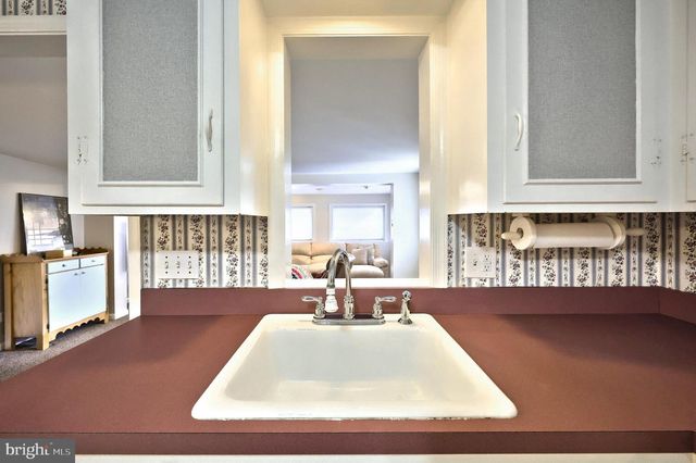 333 CLEARVIEW RD, Hanover, PA 17331