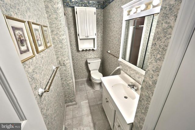 333 CLEARVIEW RD, Hanover, PA 17331