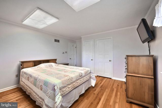 333 CLEARVIEW RD, Hanover, PA 17331