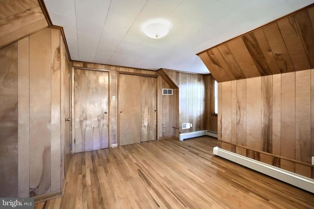 333 CLEARVIEW RD, Hanover, PA 17331