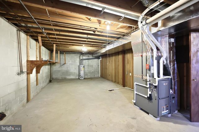 333 CLEARVIEW RD, Hanover, PA 17331