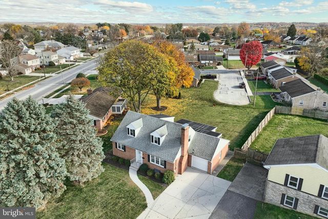 333 CLEARVIEW RD, Hanover, PA 17331