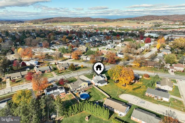 333 CLEARVIEW RD, Hanover, PA 17331