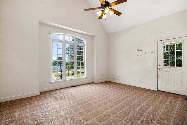 135 Sunset Bay Boulevard, Seneca, SC 29672