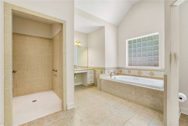 135 Sunset Bay Boulevard, Seneca, SC 29672