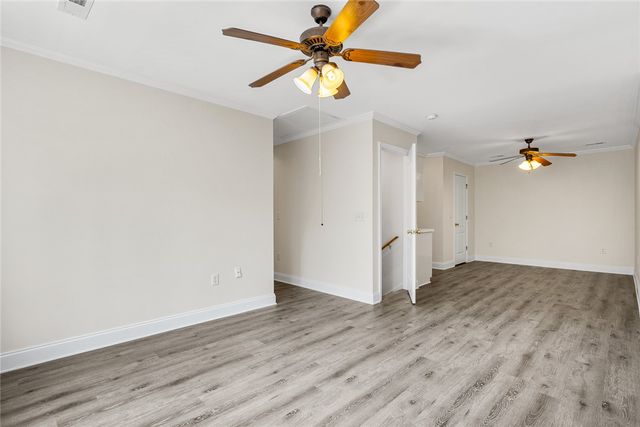 135 Sunset Bay Boulevard, Seneca, SC 29672