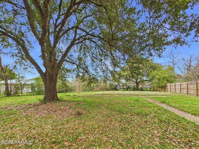 1410 Center Street, New Iberia, LA 70560