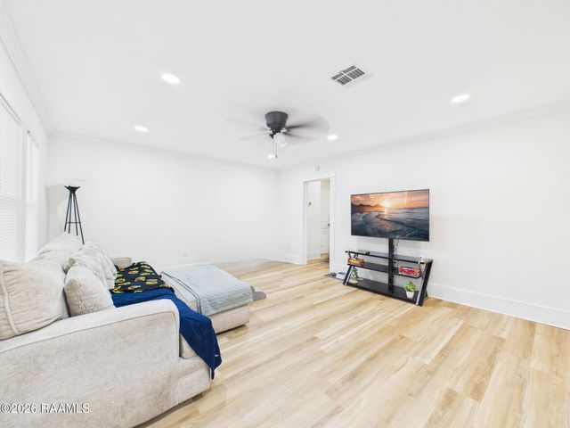 1410 Center Street, New Iberia, LA 70560