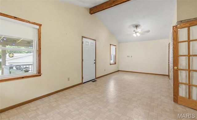 396 Walls Ford Road, St Clair, MO 63077