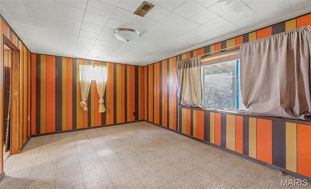 396 Walls Ford Road, St Clair, MO 63077
