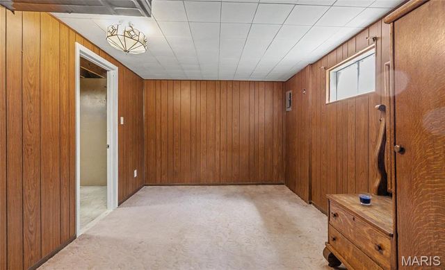396 Walls Ford Road, St Clair, MO 63077