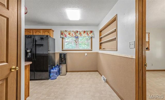 396 Walls Ford Road, St Clair, MO 63077
