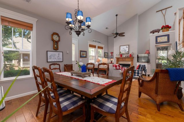 142 Fieldstone Dr, Murphys, CA 95247