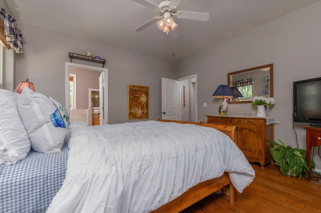 142 Fieldstone Dr, Murphys, CA 95247