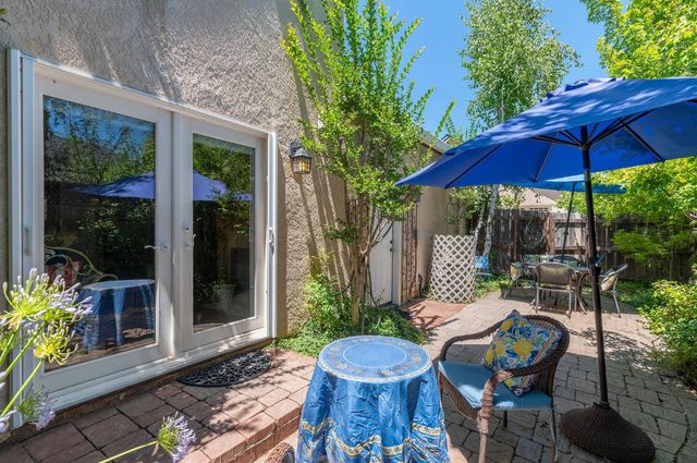 142 Fieldstone Dr, Murphys, CA 95247