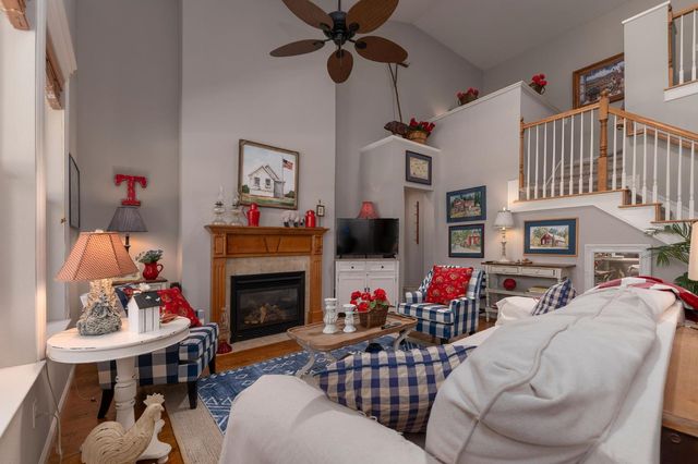 142 Fieldstone Dr, Murphys, CA 95247