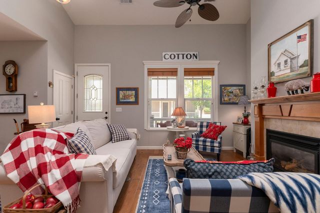 142 Fieldstone Dr, Murphys, CA 95247