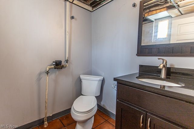 135 Porter Street NE, Warren, OH 44483