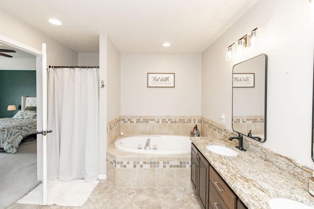 3322 42nd Avenue S, Fargo, ND 58104