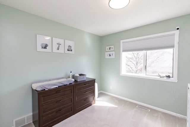 3322 42nd Avenue S, Fargo, ND 58104