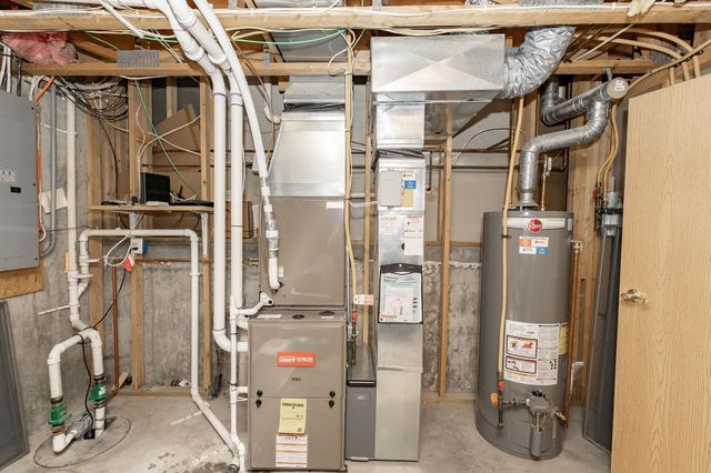 3322 42nd Avenue S, Fargo, ND 58104