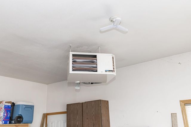 3322 42nd Avenue S, Fargo, ND 58104