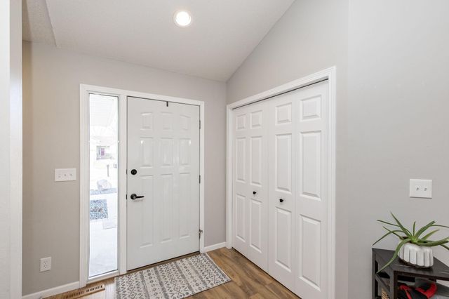 3322 42nd Avenue S, Fargo, ND 58104