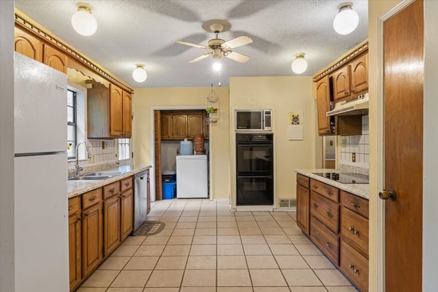 540 Vz County Road 3724, Wills Point, TX 75169