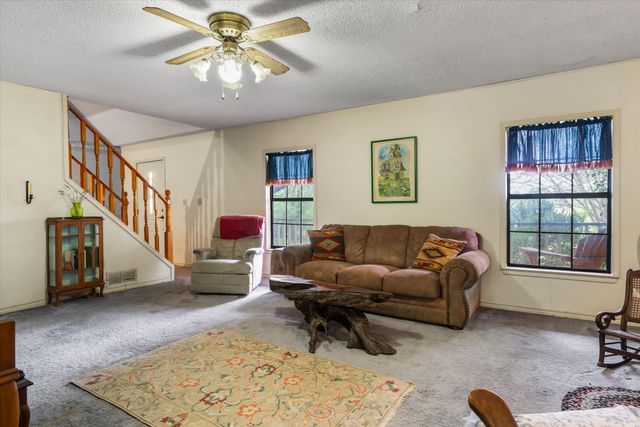 540 Vz County Road 3724, Wills Point, TX 75169