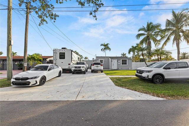 117 SW 6th Street, Hallandale Beach, FL 33009