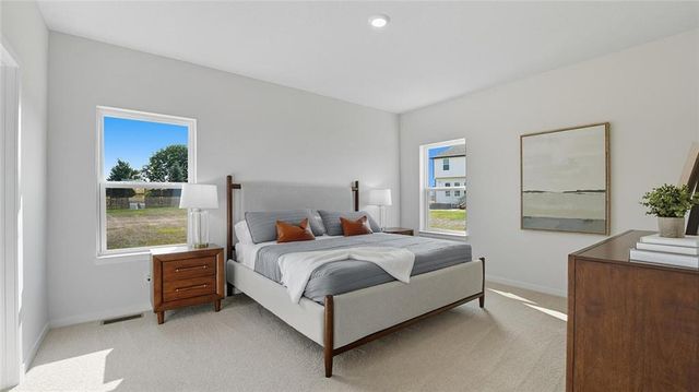 7702 NE 107th Street, Kansas City, MO 64157