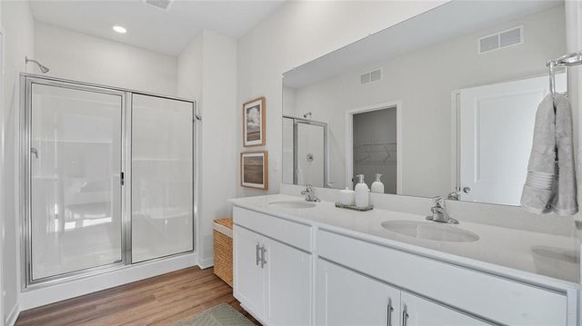 7702 NE 107th Street, Kansas City, MO 64157