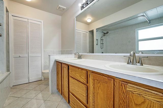 3847 Woods Walk Boulevard, Lake Worth, FL 33467