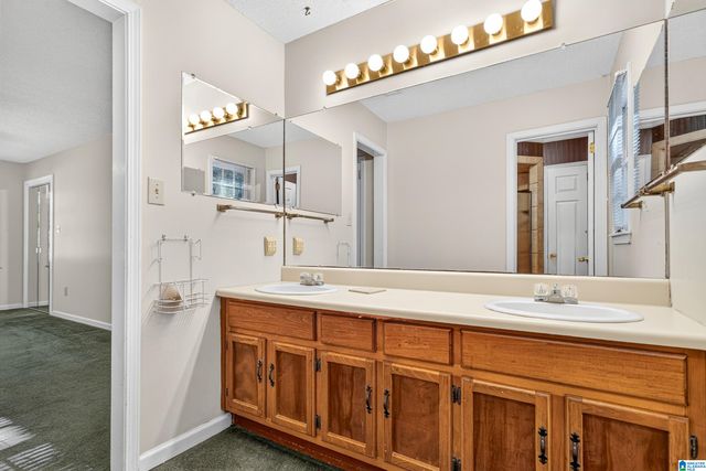 5228 HARVEST RIDGE LANE, Birmingham, AL 35242