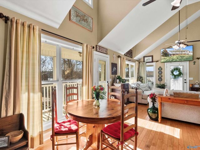 17979 Lakeside Estates Road, Athens, AL 35614