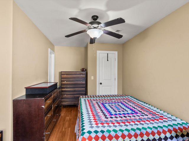 17979 Lakeside Estates Road, Athens, AL 35614