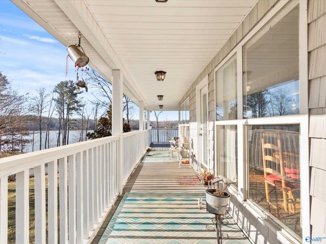 17979 Lakeside Estates Road, Athens, AL 35614