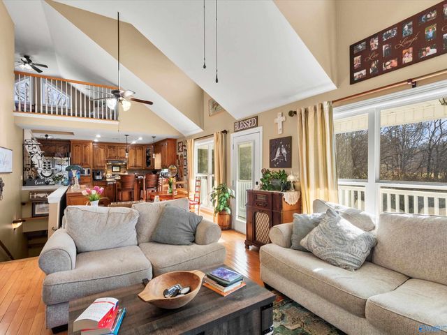 17979 Lakeside Estates Road, Athens, AL 35614