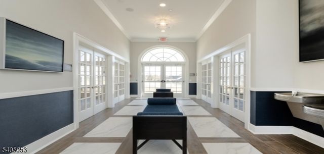 10 Dorchester Ln 10, East Hanover Twp., NJ 07936