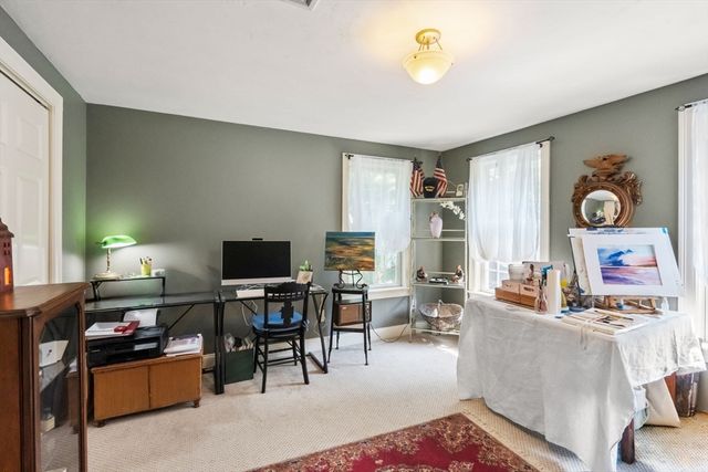 88 Early Red Circle, Plymouth, MA 02360