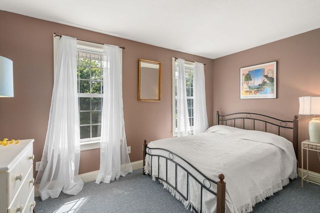 88 Early Red Circle, Plymouth, MA 02360